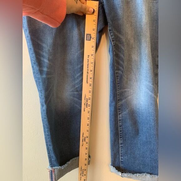 Torrid Cropped Boyfriend Jeans size 14 - Picture 8 of 10